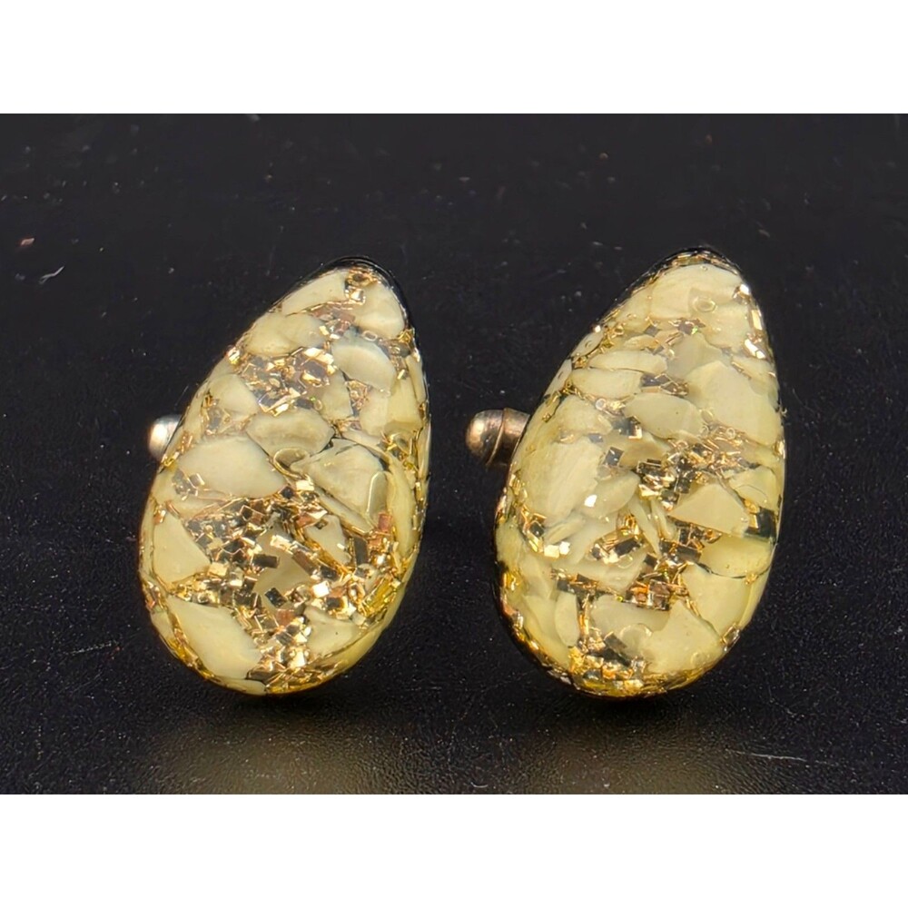 Vintage Gold Cream Confetti Lucite Cufflinks 1"